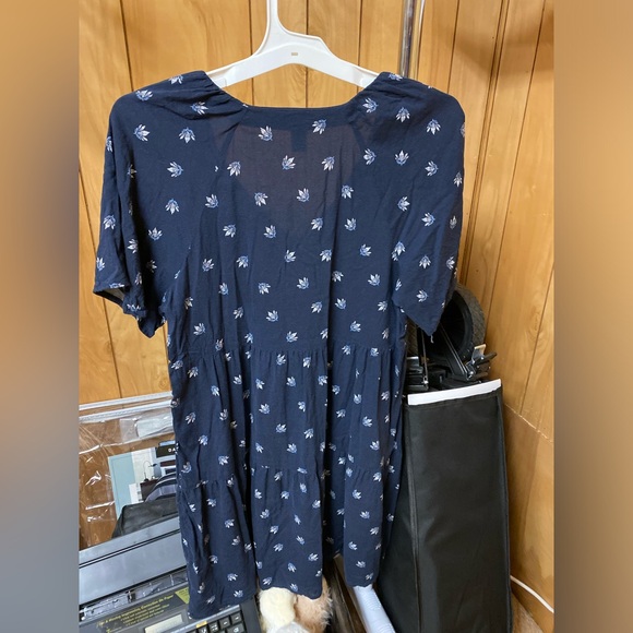 Old Navy Dress size medium - Picture 2 of 4